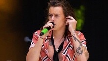 One Direction - What Makes You Beautiful Summertime Ball现场版 2015