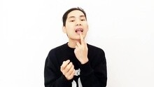 6 - 模仿骨头音效，强悍的侧拉弹舌！