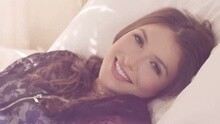 Elle Winter - No Words