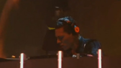 Tiësto - 万人Party现场视频