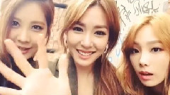 徐贤(少女时代),Tiffany(少女时代),泰妍(少女时代) - Tiffany Instagram 更新一则