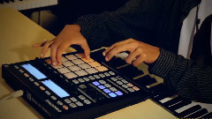 音乐短片 - Titanium (MetroGnome Mashup)