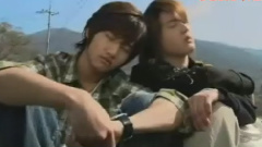 东方神起 - Holding Back The Tears