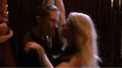 Glee Cast - Kiss