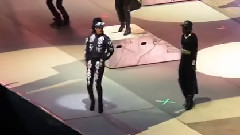 Rihanna - Phresh Out The Runway