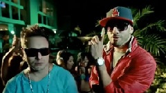 Axcel Y Andrew - A Ella Le Gusta El Sexo