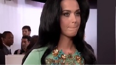 Katy Perry - Ryan Seacrest在第55届格莱美红毯采访