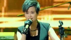 李宇春 - 皇后与梦想 & 再不疯狂我们就老了 & 新年快乐