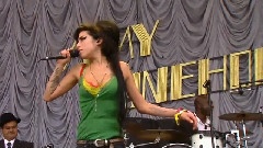 Amy Winehouse - Valerie