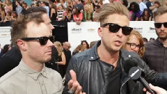 OneRepublic - Billboard Music Awards Red Carpet 2014