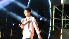G-Dragon(BigBang),太阳(Bigbang),胜利(Bigbang) - Fantasy Baby 4