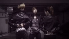 模仿翻唱 - Standing Still