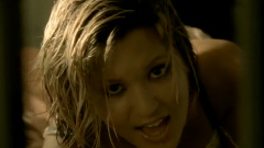 Tami Chynn - Hyperventilating