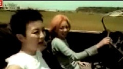 两个女生 - 重拾笑容