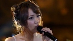 德永英明,AKB48 - 世界中の誰よりきっと