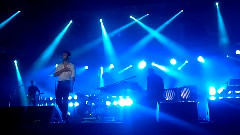 Hurts - Illuminated