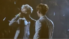 EXO-M,EXO-K,EXO - 三人相声 & 灿烈浴袍秀 & MACHINE