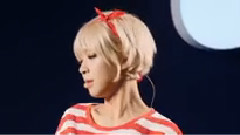 AOA - 短裙