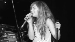 Caroline Costa - Baby