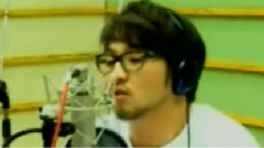 f(x) - Kiss The Radio