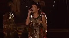 Rihanna - Live Your Life