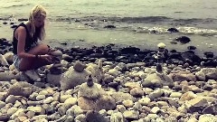 Postiljonen - We Raise Our Hearts