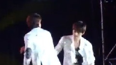 Super Junior - Dancing Out