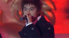 东方神起 - Tonight