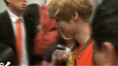 EXO-K,EXO-M,EXO - 香港机场接机 饭拍版2 12/11/29