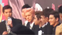 EXO,EXO-M,EXO-K - EXO音乐风云榜红地毯