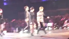 东方神起 - Talking
