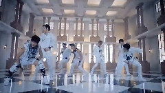 防弹少年团,BTOB - WOW & JUMP