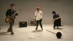 泰国歌手 - Never Be Bored For Love