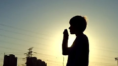 模仿翻唱 - 听说爱情回来过