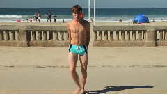 模仿翻唱 - Starships