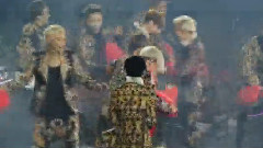 EXO - 桃,灿勋嬉戏