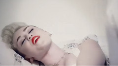Miley Cyrus - SMS Demi Lovato