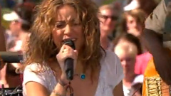 Shakira - Hips Don't Lie Ellen Degeneres Show