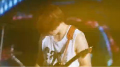 CNBLUE - Everybody Loves Jonghyun