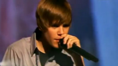 Justin Bieber - Love Me