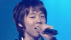 东方神起 - HUG