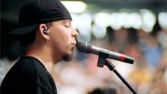 Linkin Park - Pushing Me Away