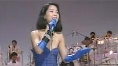 邓丽君 - 女ひとり