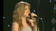 Kelly Clarkson - Behind These Hazel Eyes VH1