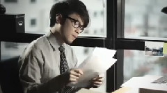 泰国歌手 - ต่างคนต่างเหนื่อย