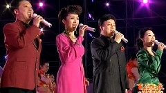 汤灿,吕薇 - 我们紧握手 中国文学艺术界