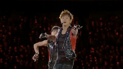 东方神起 - Keep Your Head Down