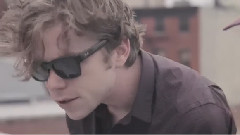 Cage The Elephant - Come A Little Closer