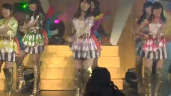 AKB48,板野友美 - チームサプライズに