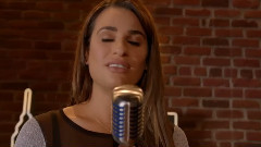 Glee Cast - Glitter In The Air